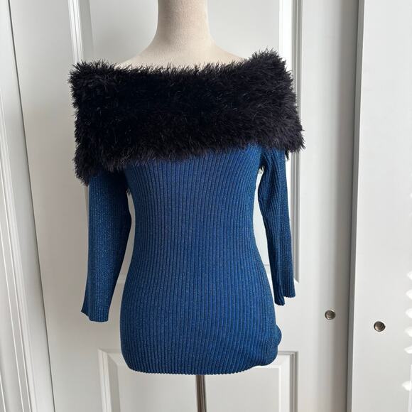 Laura Michelle Tops - VTG Laura Michelle Holiday Shimmer Off Shoulder Top Black Faux Fur Y2K 90s S